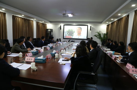 AGׯ�С�(�й�)����