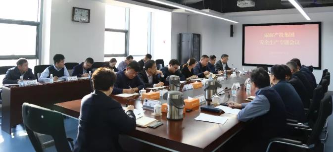 AGׯ�С�(�й�)����