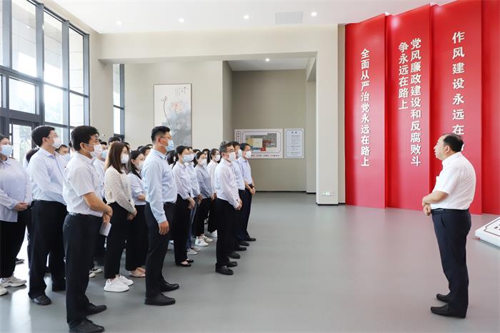 AGׯ�С�(�й�)����