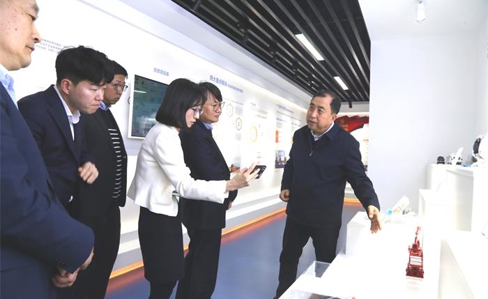 AGׯ�С�(�й�)����