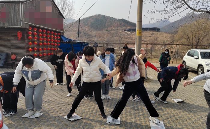 AGׯ�С�(�й�)����