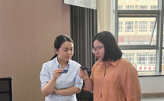 AGׯ�С�(�й�)����