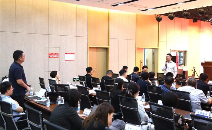 AGׯ�С�(�й�)����