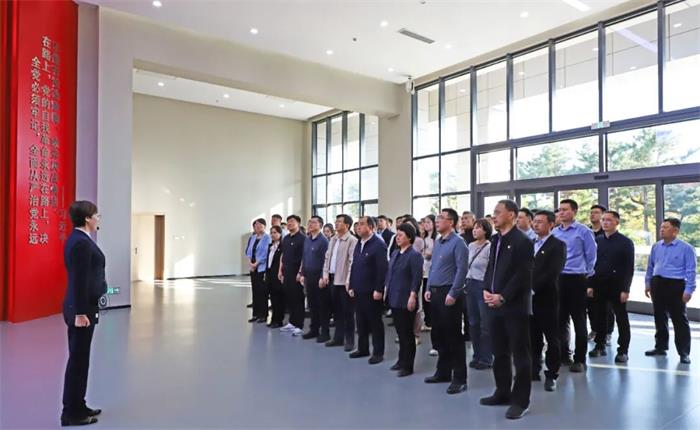 AGׯ�С�(�й�)����