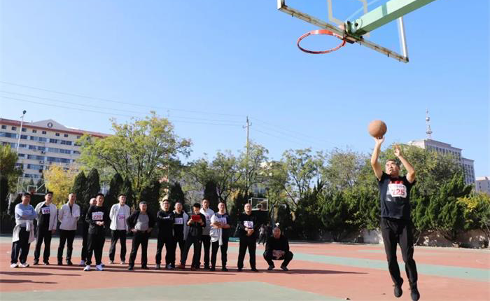 AGׯ�С�(�й�)����