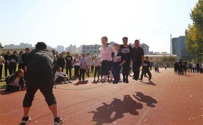 AGׯ�С�(�й�)����