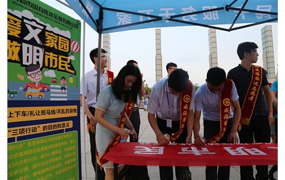 �������˿�չ�������ж�����Ը�������˶�