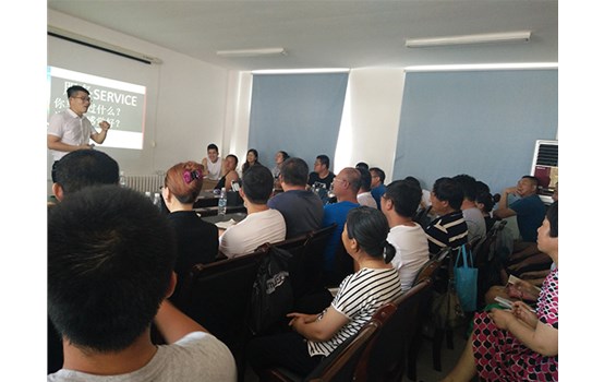 ����ʯ�͹�˾��֯Ա�����뾩��ʯ����ѵ