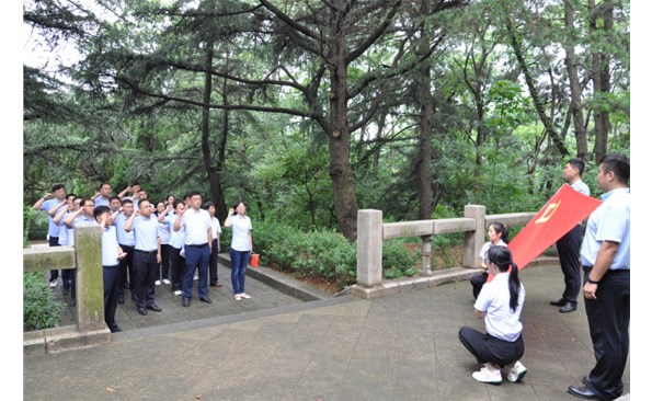 ������Ͷ�������⵳���˶����ԡ����ġ��黳