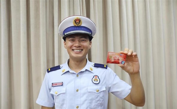 ����������Ա����ʽ����